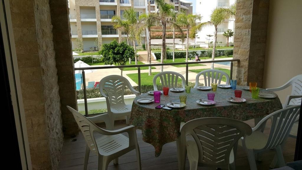 Plage Des Nations Apartment Sidi Bouqnadel Kamer foto